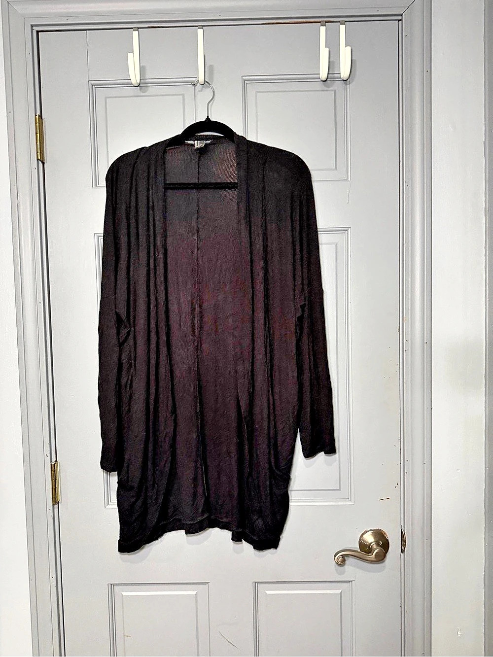Forever 21 Women's Black Cardigan Size Medium